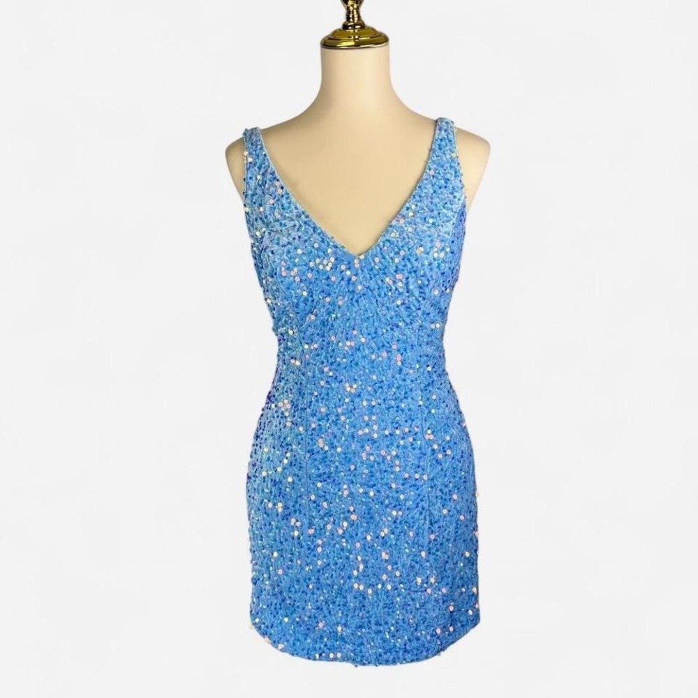 Blue sequin formal mini dress size 10 homecoming dress